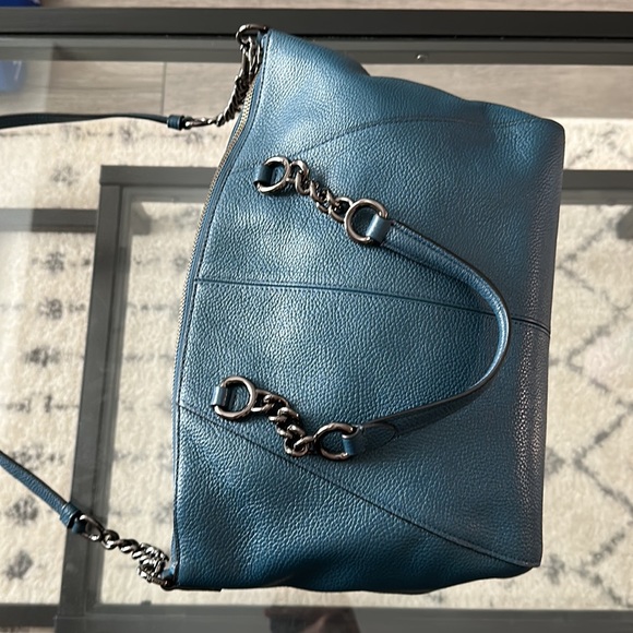 Coach chain crossbody or hand bag - Picture 2 of 3